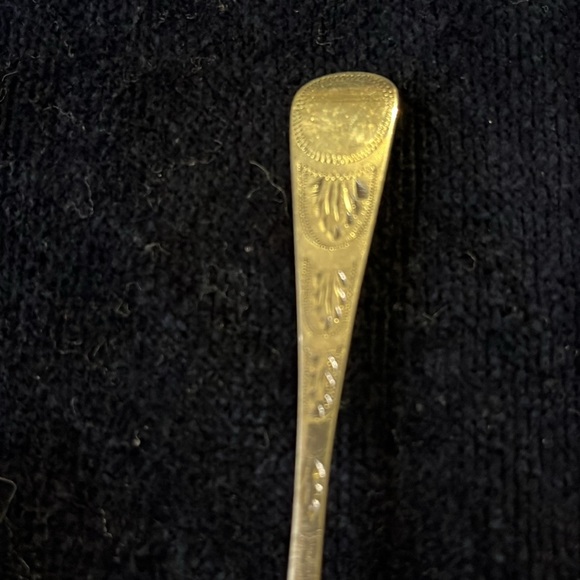 **3 for $10** Pretty Pointed Spoon - Picture 3 of 6